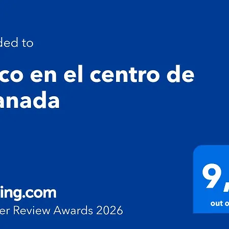 Atico En El Centro De *